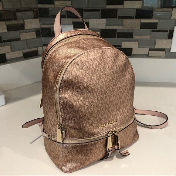 michael kors rhea backpack rose gold